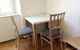 Studio Apartman Klara