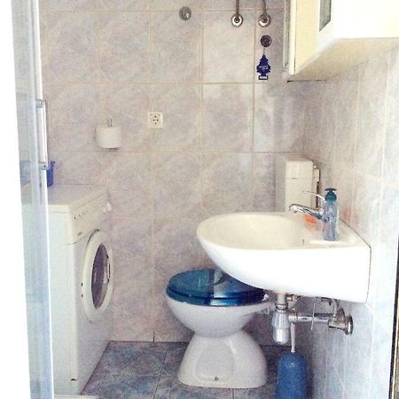Appartamento Studio Apartman Klara Fiume Esterno foto