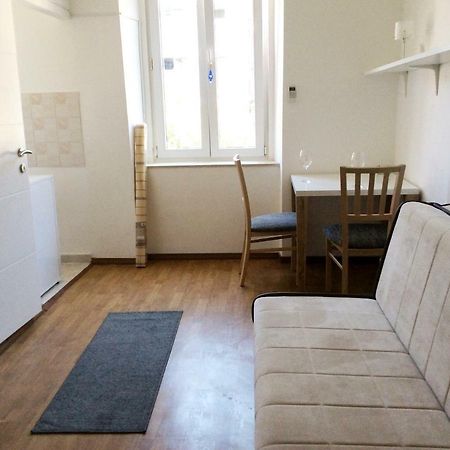 Appartamento Studio Apartman Klara Fiume Esterno foto